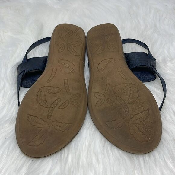 Born BOC Black Faux Leather Embossed Strap Thong Sandals Sz 8 - Picture 6 of 6